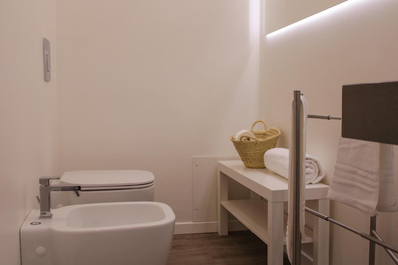 Palazzo Caltagirone Suite パレルモ エクステリア 写真
